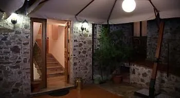 La Grotta Hotel 3*