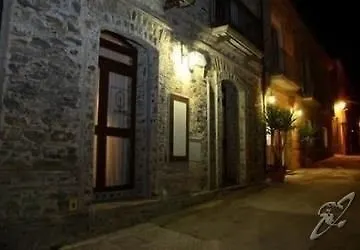 La Grotta Hotel